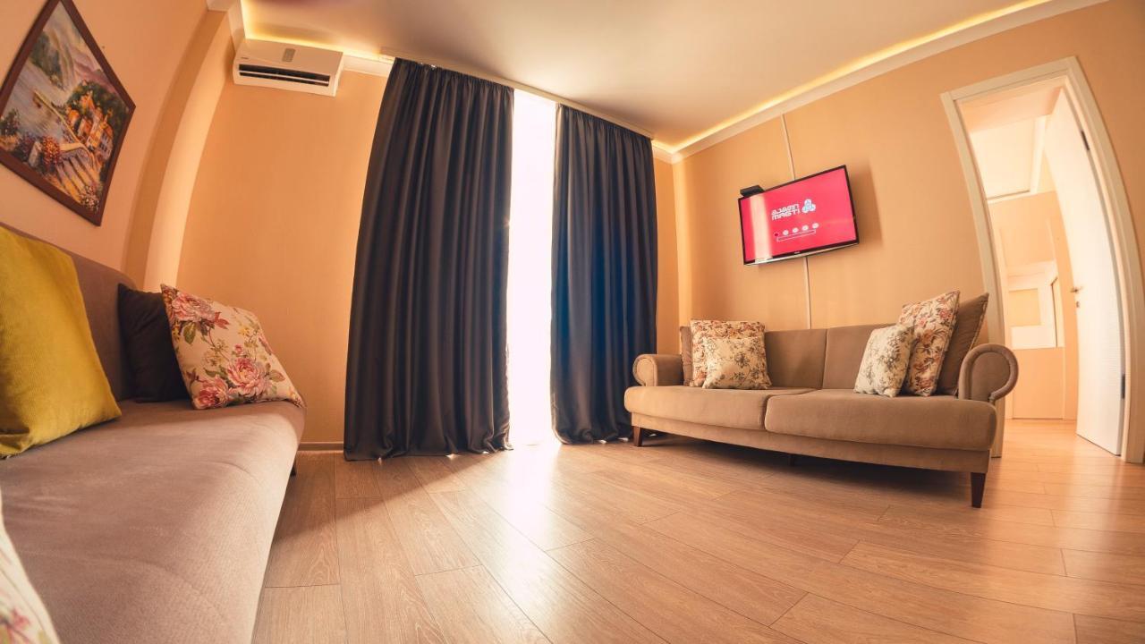 Apart Hotel Orbi Batumi Luaran gambar