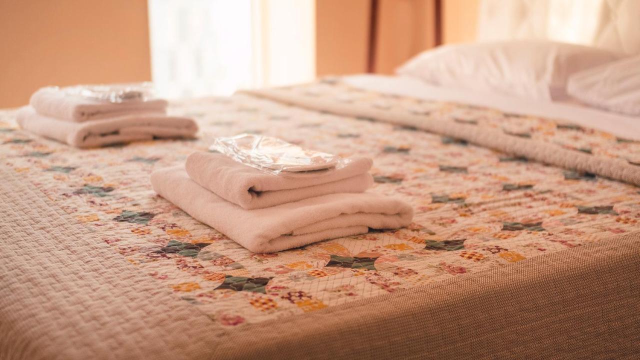 Apart Hotel Orbi Batumi Luaran gambar
